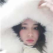 Studentessa trilingue (CN, ENG, ITA) di Design in Facoltà di Architettura, Sapienza impartisce lezioni a studenti di tutte le età